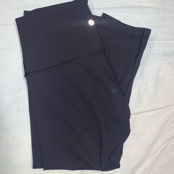 Lululemon leggings - Picture 3 of 8